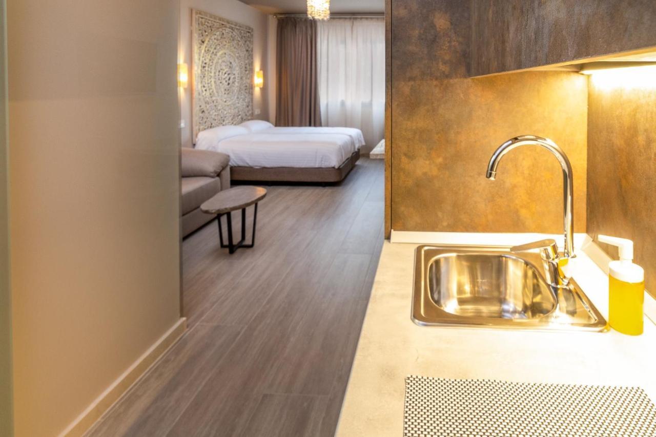 Apartamentos Sevilla Este By Qhotels Eksteriør bilde