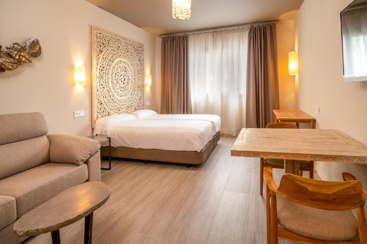 Apartamentos Sevilla Este By Qhotels Eksteriør bilde